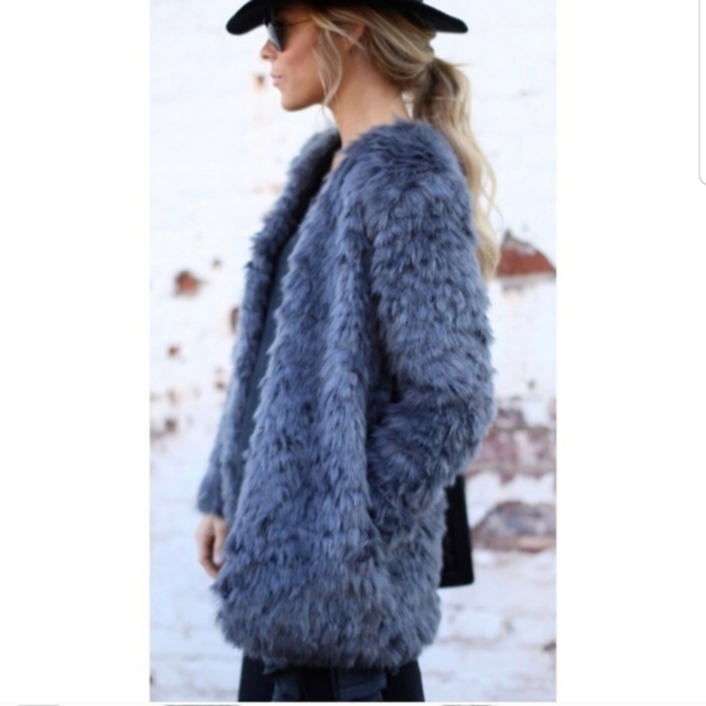 WAYF Dark grey faux fur open front jacket …